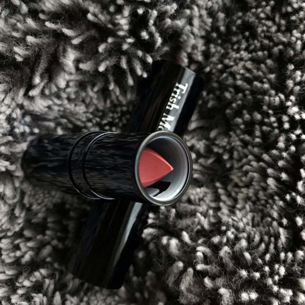 Going out of Sale-Sale!!!!  
Trish McEvoy Lipstick Antique Rose